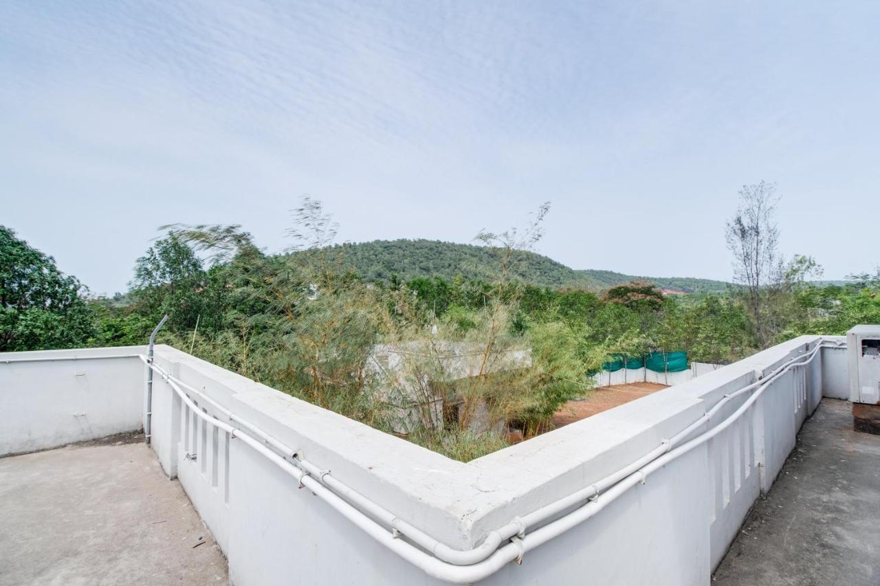 Collection O Palm Exotica Otel Visakhapatnam Dış mekan fotoğraf