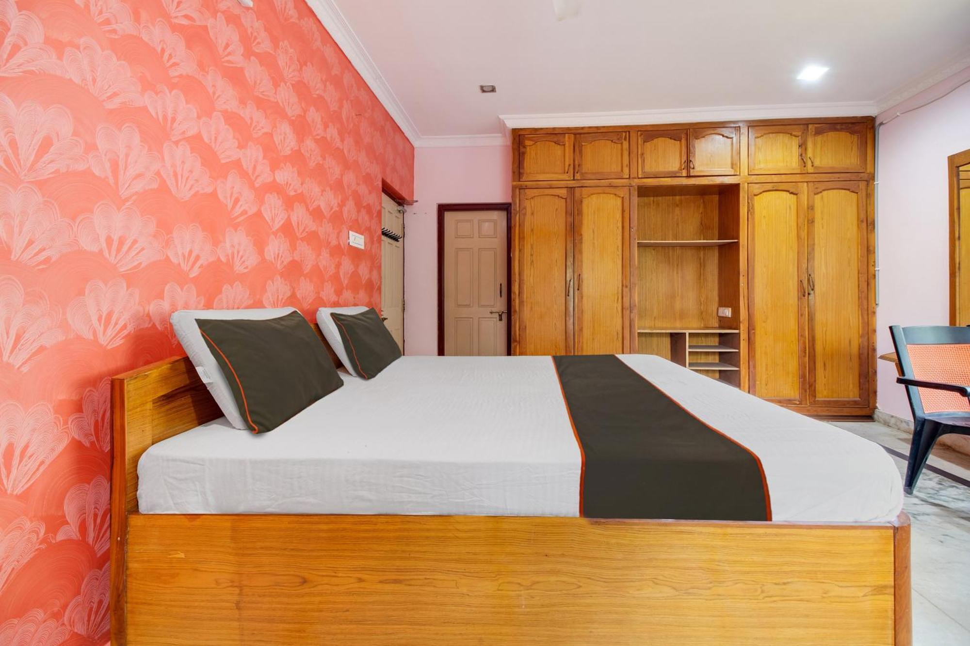 Collection O Palm Exotica Otel Visakhapatnam Dış mekan fotoğraf